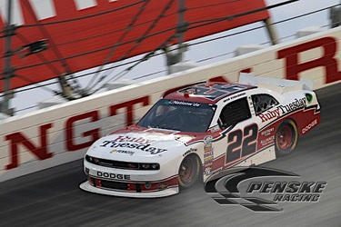 Keselowski Finishes 27th at Darlington 