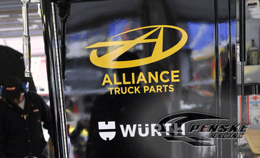 Hornish Qualifies 12th at Kansas Speedway