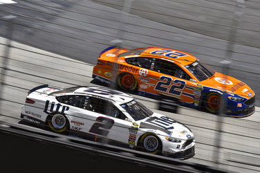 Sprint Cup Series Race Report - Bristol